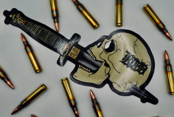 Large  skully sticker