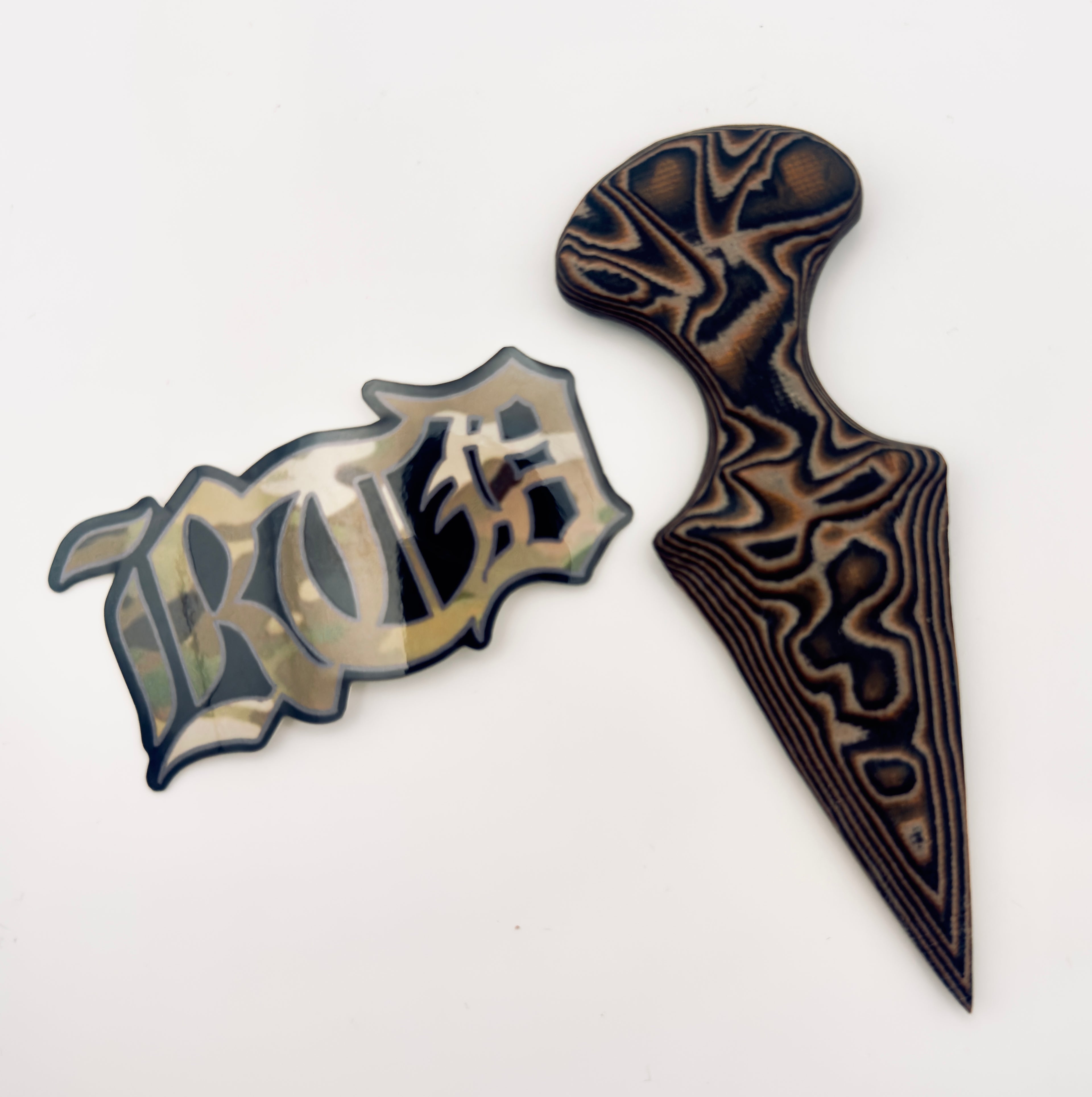 G10 push dagger